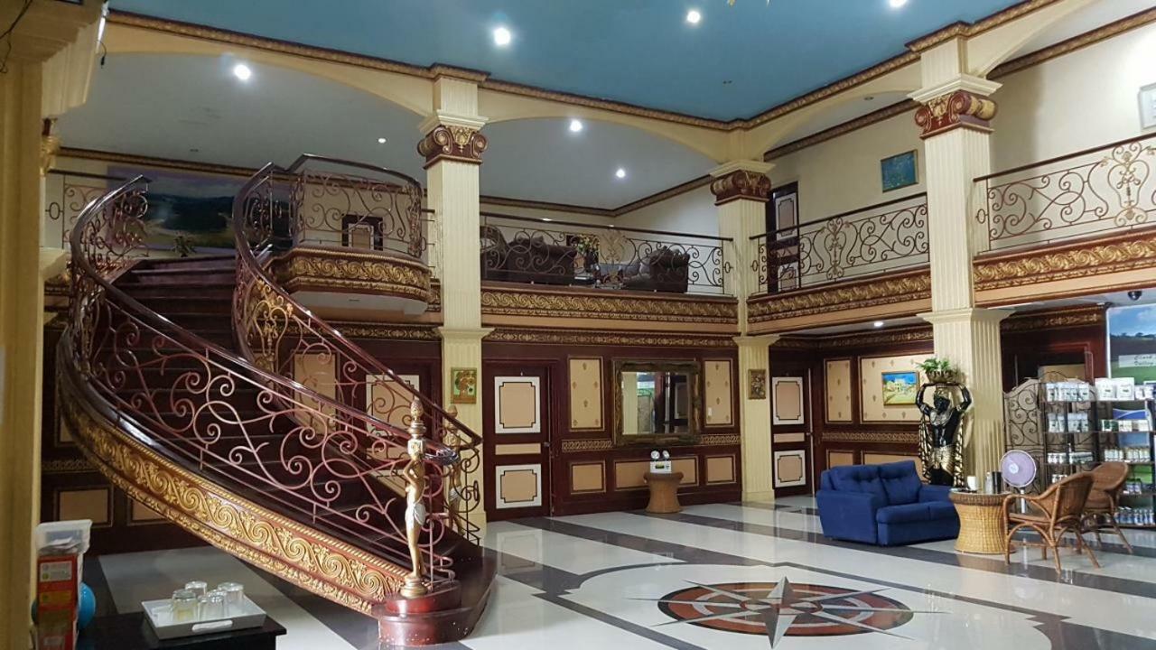 Gardensuite Hotel Anunas エクステリア 写真