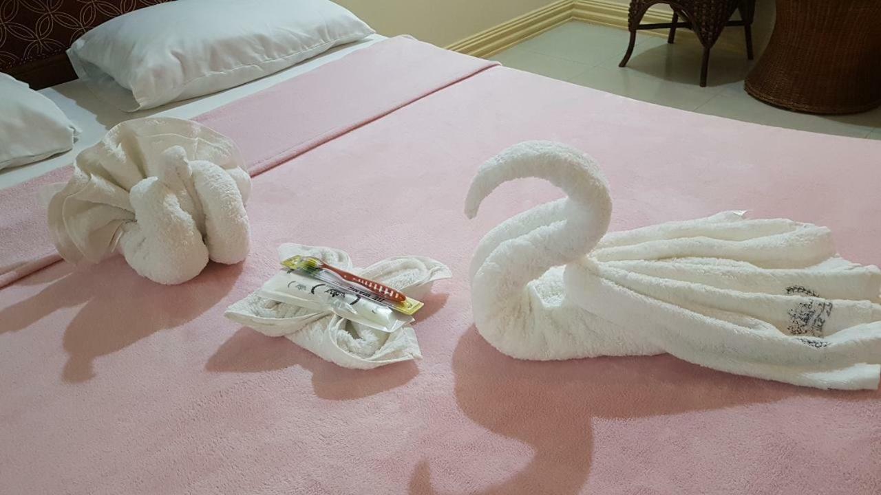 Gardensuite Hotel Anunas エクステリア 写真